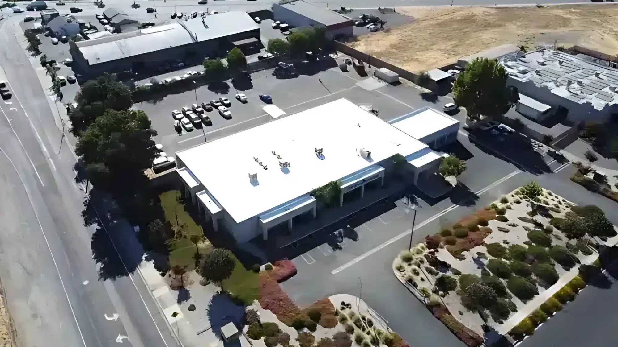 Extending Roof Lifespan_ How Scheduled Maintenance Cuts Long-Term Costs
